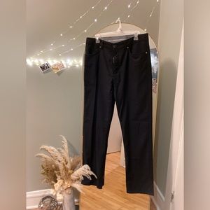 Ermenegildo Zegna. New pants.Dark blue. Size 34.